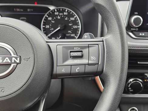 Used 2023 Nissan Rogue S image 23