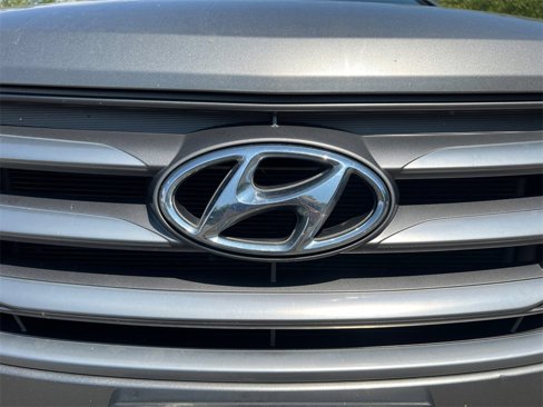 Used 2017 Hyundai Santa Fe Sport image 29