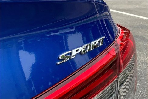 Used 2023 Honda Civic Sport image 8