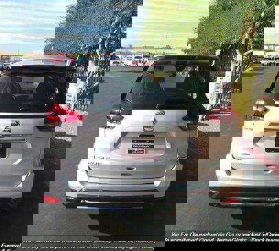 Used 2019 Nissan Rogue S image 4