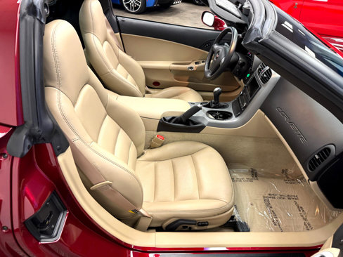 Used 2006 Chevrolet Corvette Coupe w/ Preferred Equipment Group image 19