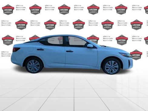 New 2025 Nissan Sentra S image 2