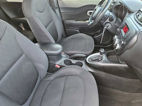 Used 2016 Kia Soul image 14