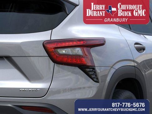 New 2026 Chevrolet Trax ACTIV w/ Driver Confidence Package image 14