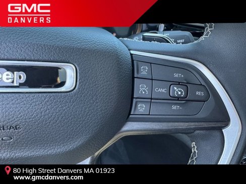 Used 2024 Jeep Grand Cherokee Limited 4xe image 12