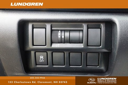 Used 2019 Subaru Crosstrek 2.0i image 27