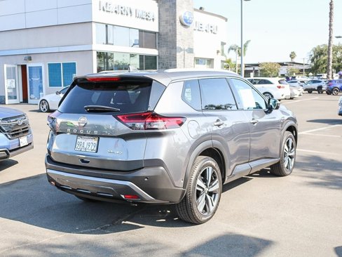 Used 2023 Nissan Rogue SL image 8