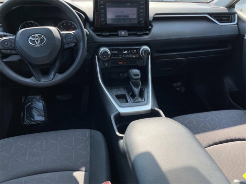 Used 2019 Toyota RAV4 XLE image 15