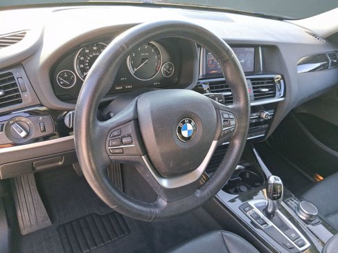 Used 2017 BMW X3 sDrive28i image 4