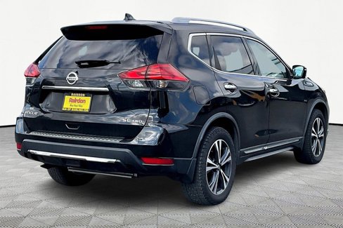 Used 2017 Nissan Rogue SL image 5