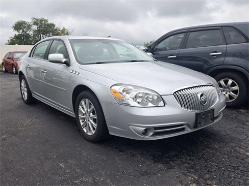 Used 2010 Buick Lucerne CXL w/ Driver Confidence Package image 4