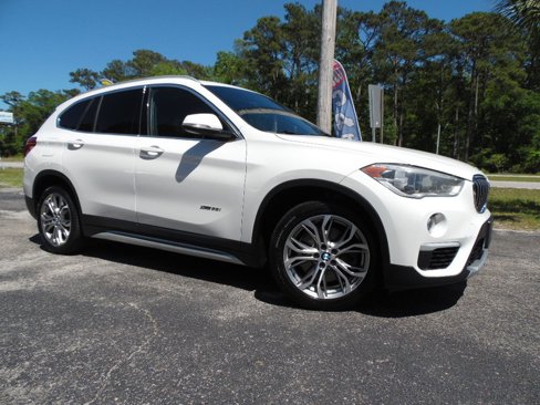 Used 2017 BMW X1 xDrive28i image 2