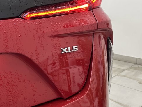 Used 2020 Toyota Prius Prime XLE image 28