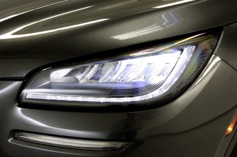 Used 2020 Lincoln Corsair AWD w/ Equipment Group 101A image 9