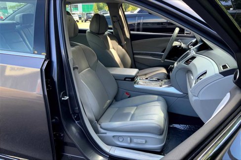 Used 2020 Acura RLX w/ Technology Package image 7
