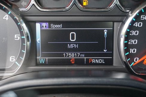 Used 2018 Chevrolet Silverado 1500 LT w/ All Star Edition image 17