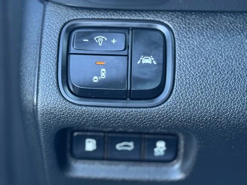 Used 2019 Kia Optima LX w/ LX Premium Package image 28