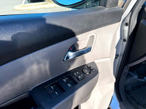 Used 2015 Honda Odyssey EX-L image 10