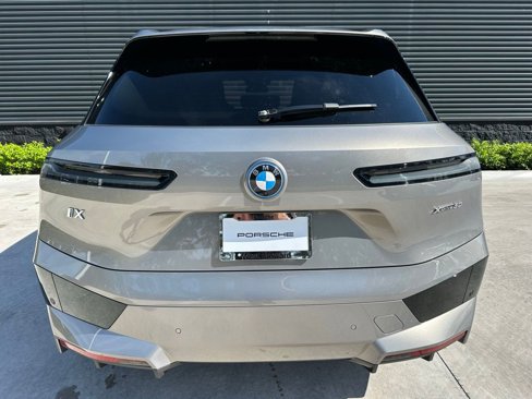 Used 2024 BMW iX xDrive50 w/ Sport Package image 11