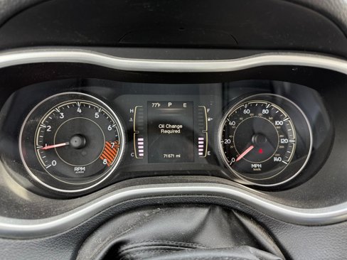 Used 2014 Jeep Cherokee Latitude w/ Comfort/Convenience Group image 9