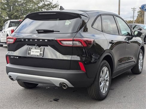 New 2025 Ford Escape Active image 3