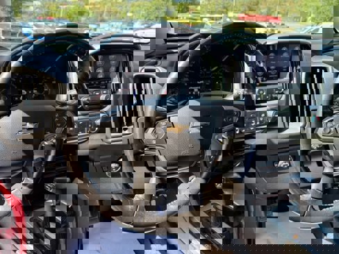 Used 2019 Chevrolet Colorado LT image 15