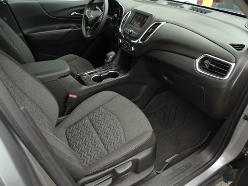 Used 2023 Chevrolet Equinox LT w/ LPO, Floor Liner Package image 36