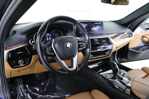 Used 2018 BMW 530i w/ Premium Package image 15