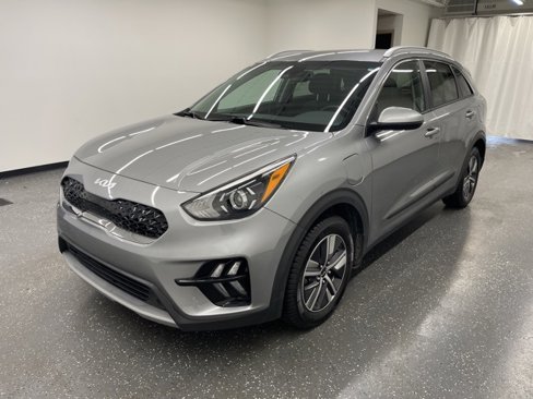 Used 2022 Kia Niro LXS image 4
