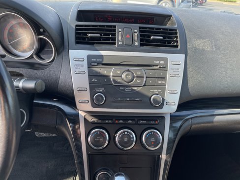 Used 2009 MAZDA MAZDA6 i Touring w/ Moonroof & Bose Pkg image 14