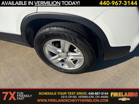 Certified 2022 Chevrolet Trax LT w/ LT Convenience Package image 41