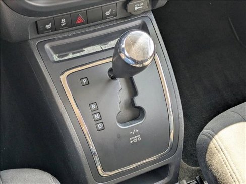 Used 2016 Jeep Patriot Latitude image 16