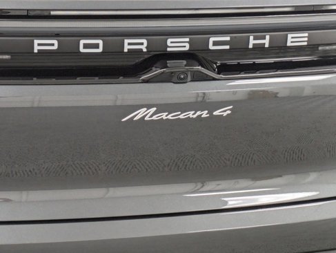 Used 2024 Porsche Macan 4 Electric image 22