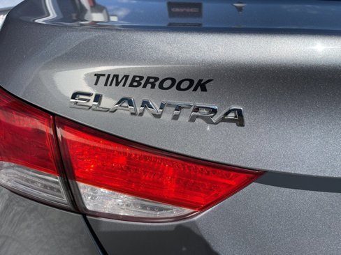 Used 2013 Hyundai Elantra GLS w/ Preferred Pkg image 11
