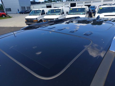 Used 2019 Chevrolet Traverse High Country w/ LPO, Floor Liner Package image 15