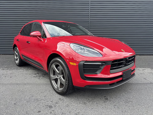 Used 2024 Porsche Macan image 7