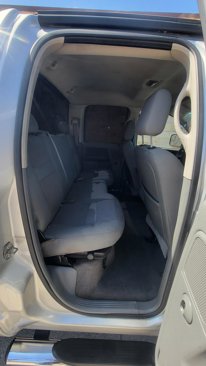 Used 2007 Dodge Ram 3500 Truck SLT image 12