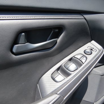 Used 2024 Nissan Sentra S image 16