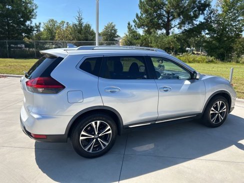 Used 2018 Nissan Rogue SL image 8
