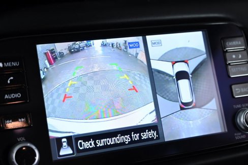 Used 2023 Nissan Kicks SR image 17