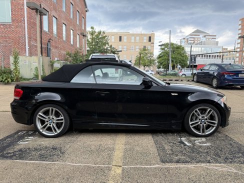 Used 2012 BMW 135i Convertible image 36