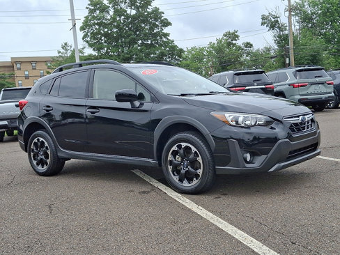 Used 2023 Subaru Crosstrek 2.0i Premium image 1