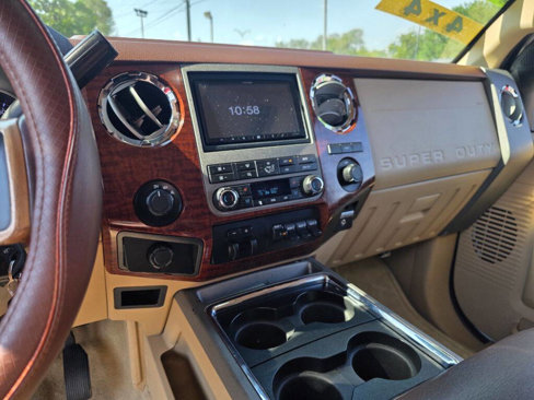 Used 2011 Ford F350 King Ranch w/ King Ranch w/Chrome Pkg image 23