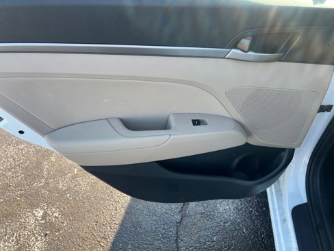 Used 2018 Hyundai Elantra SEL image 28