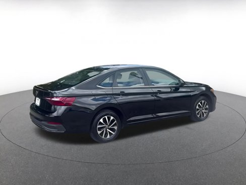 Used 2024 Volkswagen Jetta S image 12
