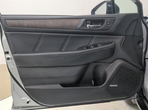Used 2019 Subaru Outback 2.5i Limited w/ Popular Package #2 image 48