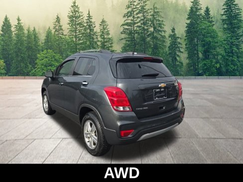 Used 2019 Chevrolet Trax LT w/ LT Convenience Package image 5