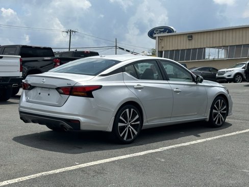 Used 2022 Nissan Altima 2.5 SR image 8