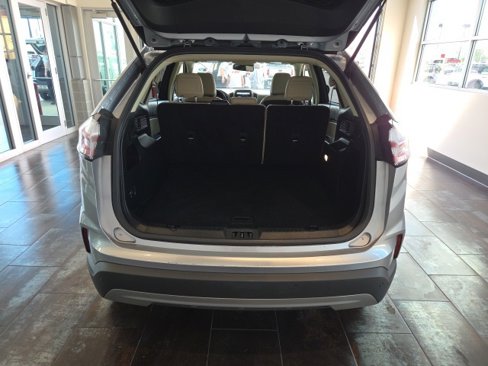 Used 2023 Ford Edge SEL image 6