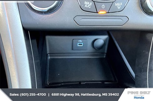 Used 2018 Ford Fusion S image 22